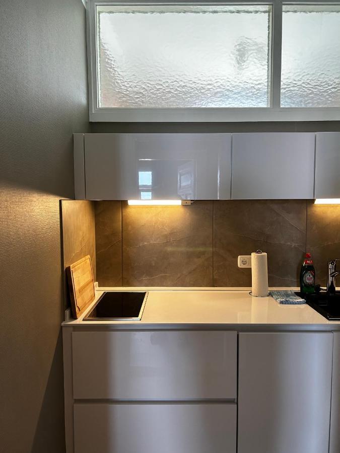 Traumhafter Altbaucharme In Zentraler Lage Apartment Кил Екстериор снимка
