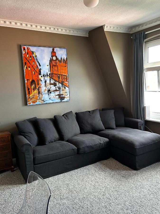 Traumhafter Altbaucharme In Zentraler Lage Apartment Кил Екстериор снимка